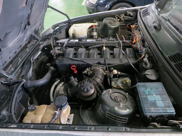 BMW e30 swap m52