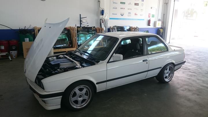 bmw e30 swap v8 m60