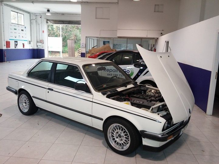 BMW E30 swap M52