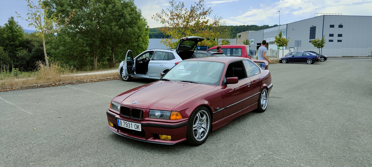 BMW E36 swap M54B30