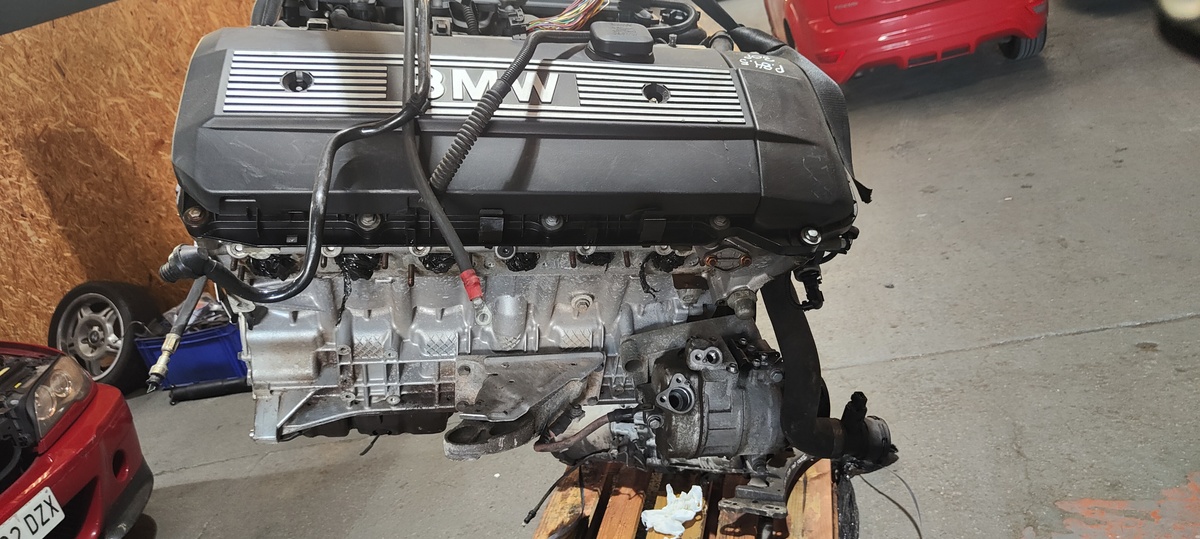 BMW E46 SMG swap caja manual motor m54b30