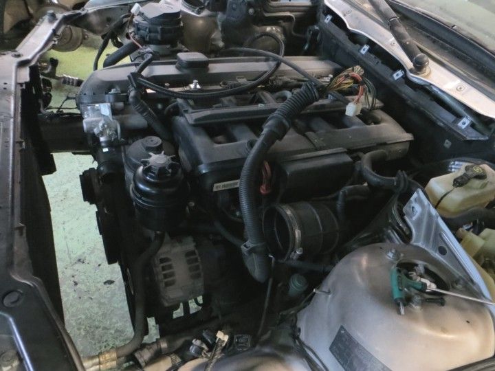 Motor M54 bmw 330