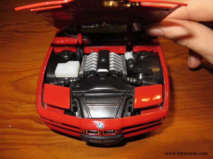 bmw 850 revell v12 m70