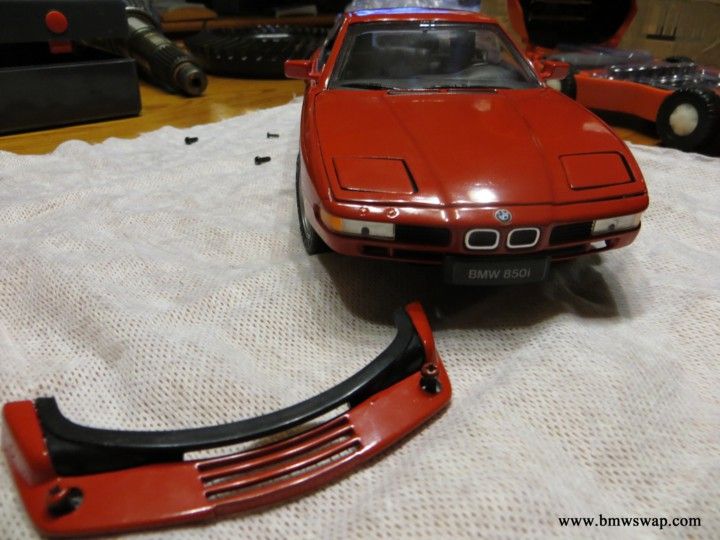Desmontaje bmw 850 1/18