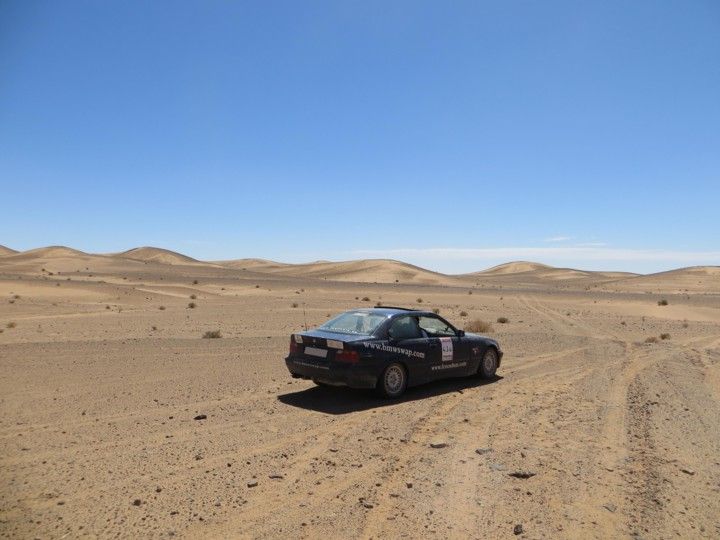 bmw 325i Desierto rally atlas 2013