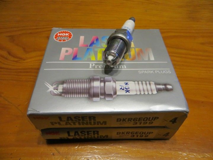 Bujias 4 electrodos BKR6EQUP