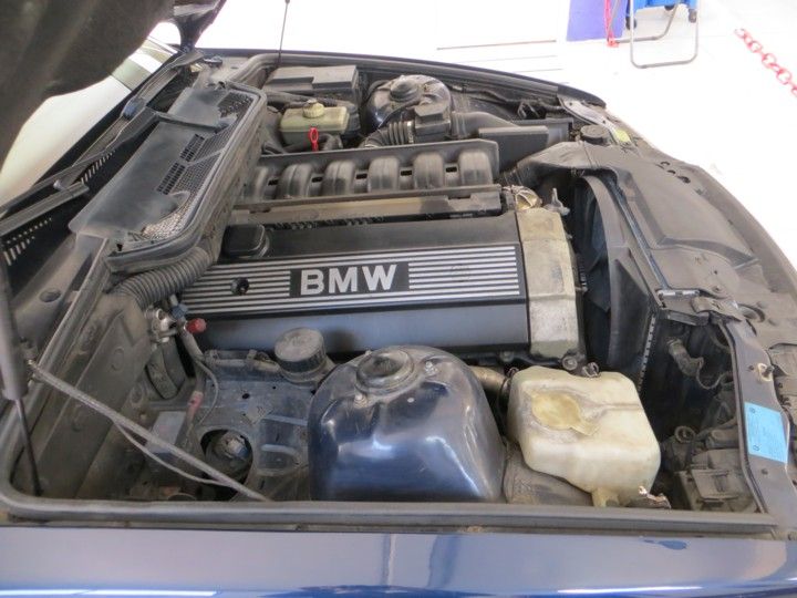 Motor m50 325i
